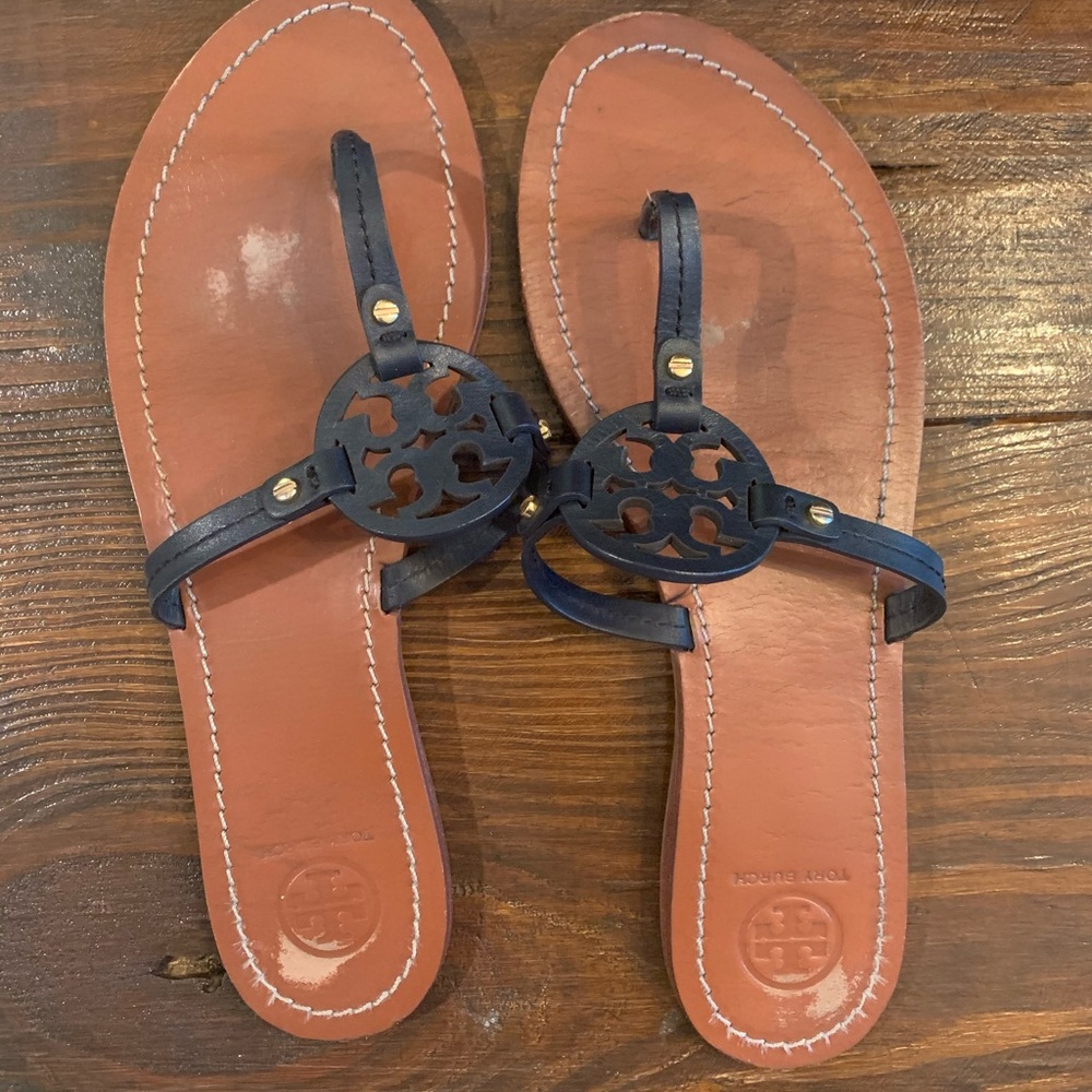 Navy blue Tory Burch size 9 sandal. Normal wear.